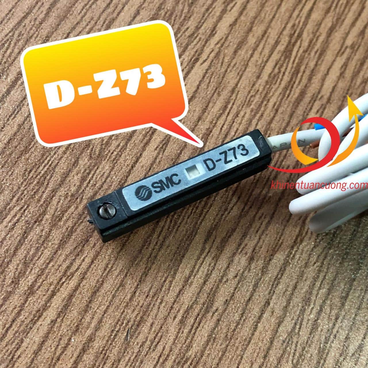 Ảnh thực tế cảm biến vị trí xi lanh SMC mã D-Z73 Made in Japan