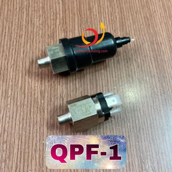 Rơ le áp suất QPF-1 có kích thước nhỏ gọn không khác mấy so với QPM11-NO thường mở hay QPM11-NC thường đóng nhưng bạn sẽ thấy được sự khác biệt khi đấu nối sản phẩm này