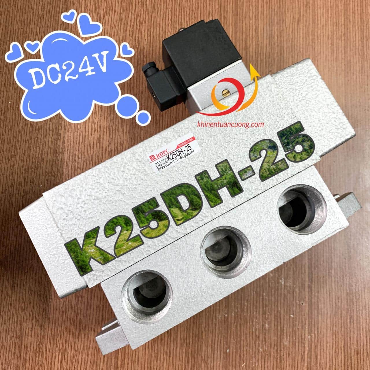 Van một đầu điện K25DH-25 là một trong những chiếc solenoid valve dạng 5/2 lớn nhất tại Khí nén Tuấn Cường