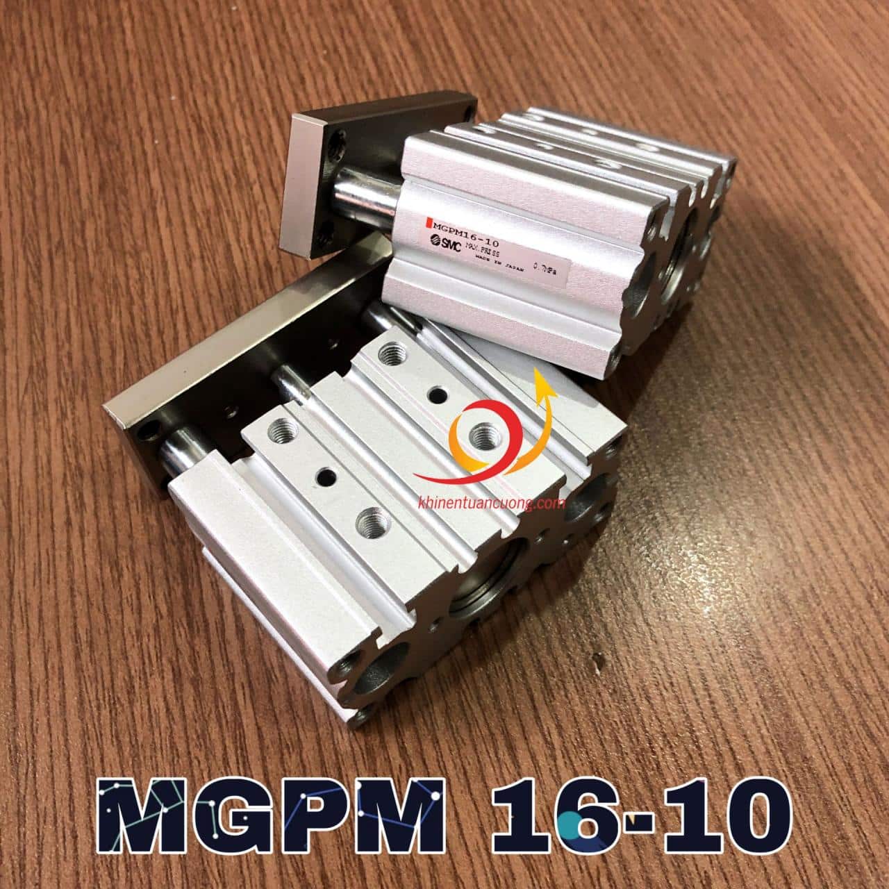Ảnh thực tế xi lanh dẫn hướng 3 trục model MGPM16-10 hãng SMC Made in Japan
