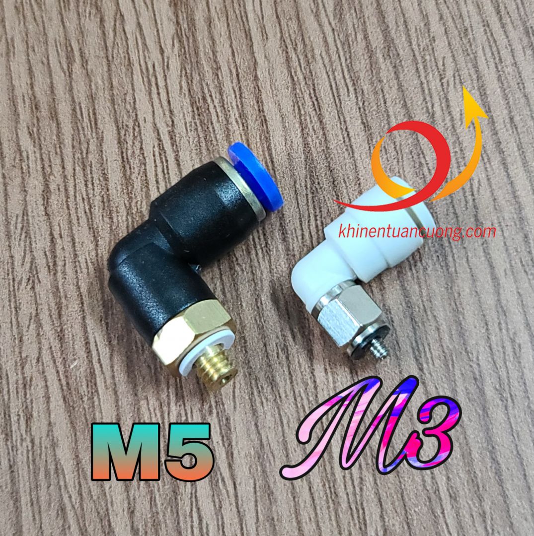 Đặt cạnh ren M5 mới thấy chiếc cút nối ren M3 này nhỏ như thế nào. Tuy nhiên, giá 1 chiếc ren M3 lại cao hơn 1 chiếc ren M5 do chi phí sản xuất, tiện cnc cao hơn rất nhiều