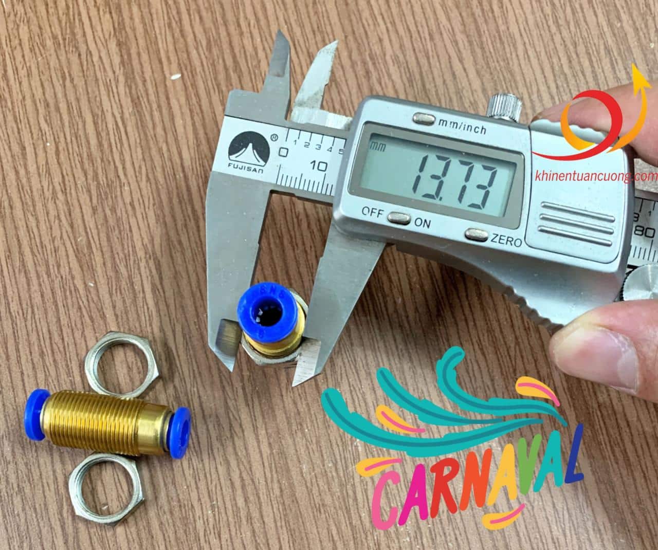 Đường kính ren của măng xông SPM 6 là khoảng 14mm nên bạn cần đo hoặc tra kích thước này trước khi "tạo" hay khoan lỗ mặt bích.