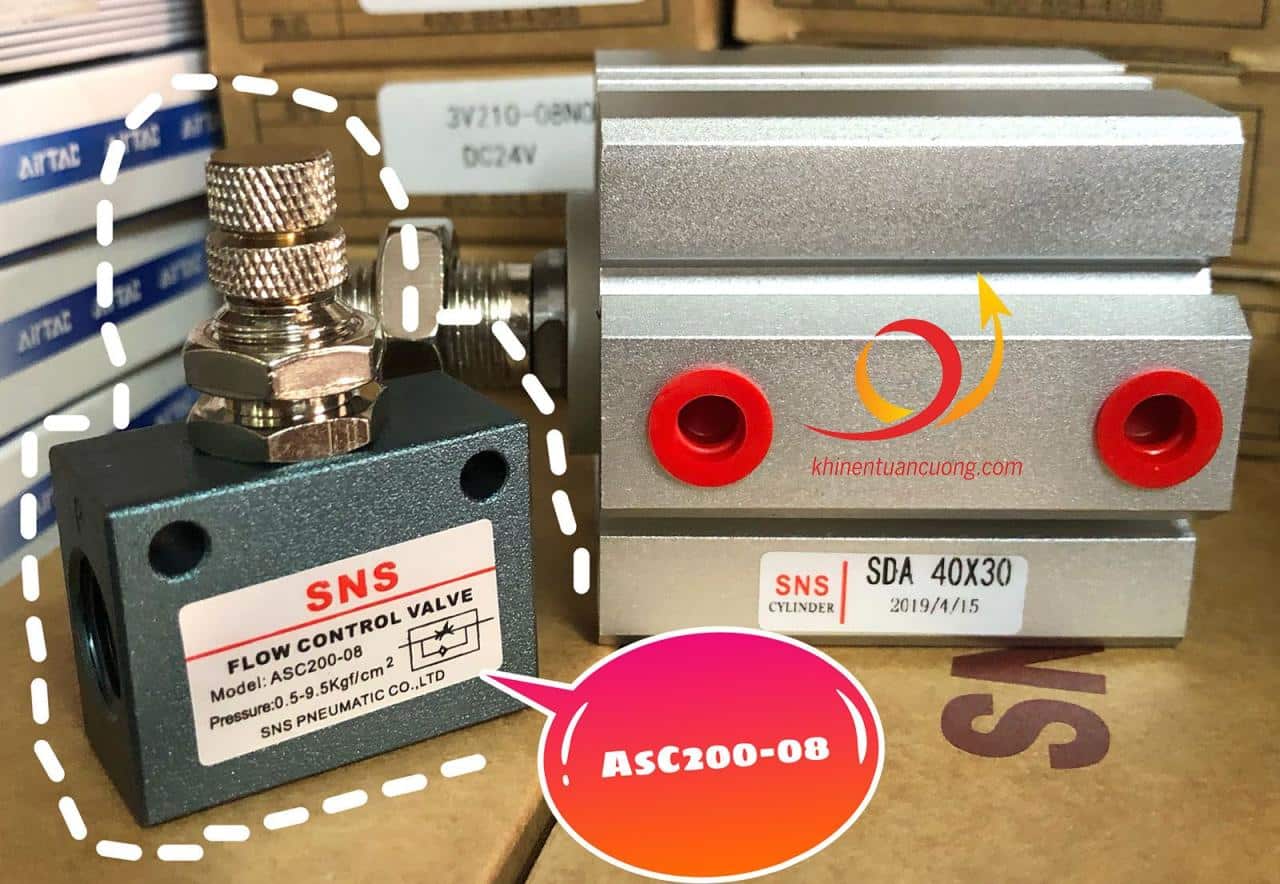 Bên cạnh việc dùng trực tiếp van tiết lưu YSC4-01 lắp lên thân, bạn có thể điều khiển xylanh SDA 40x30-B SNS thông qua chiết lưu khí nén ASC200-08